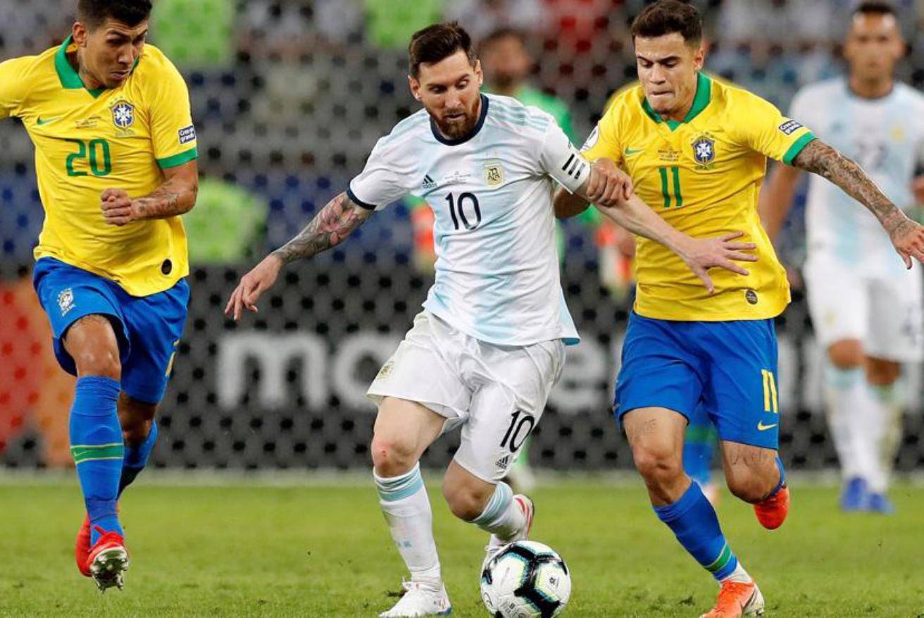 精彩！VIT在下半场连续得分，赢得了加时赛的胜利！VIT 1-0 T1