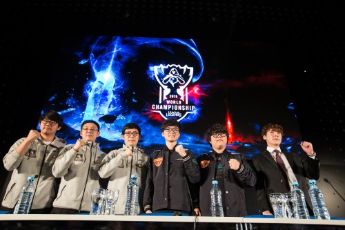 G2在BLAST Premier Fall Final 2024的A组决赛中战胜FaZe